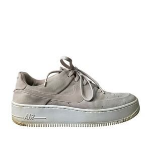 NIKE Women's Air Force 1 Sage Low Barely Rose Shoes Size 9.5